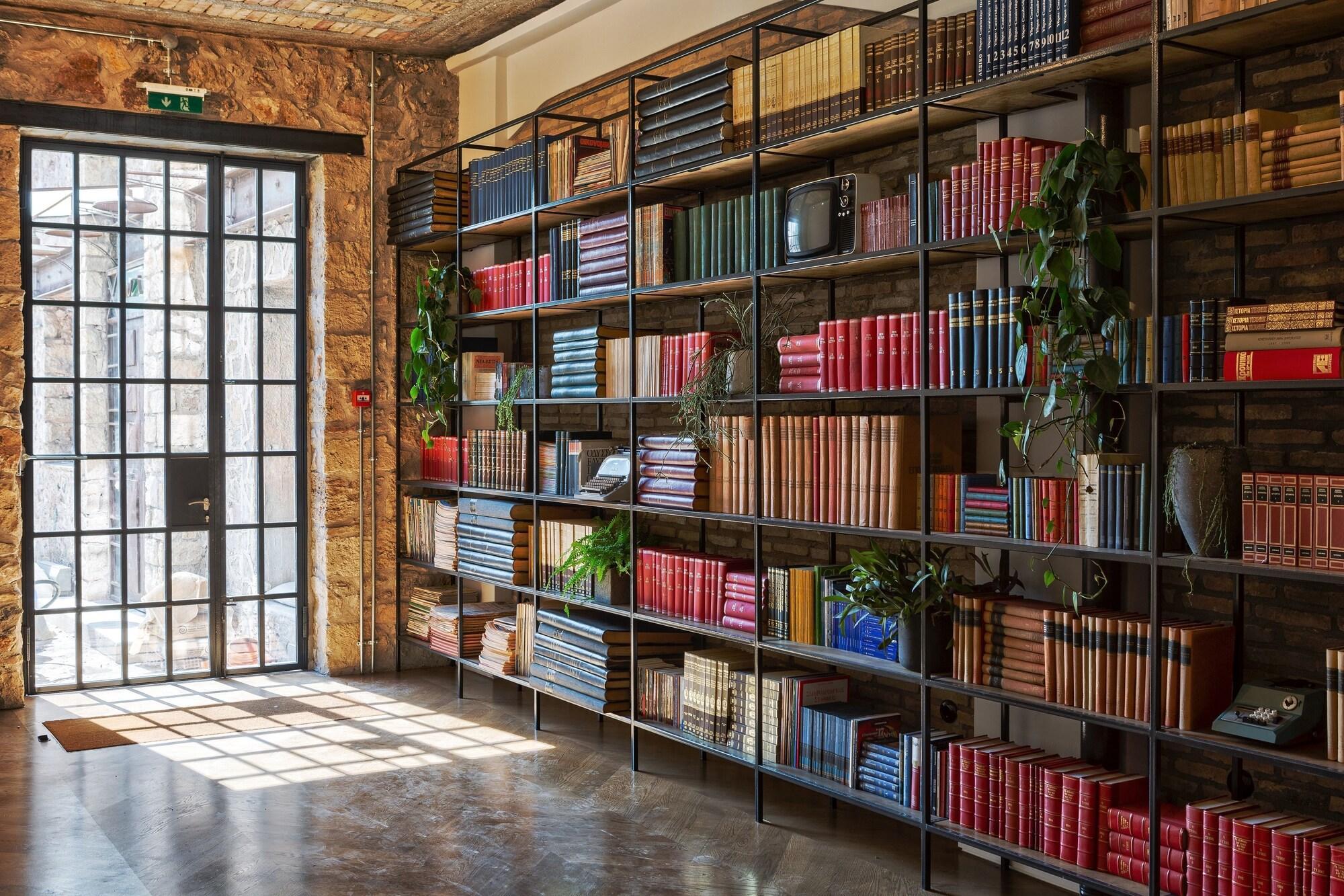 The Foundry Suites Atina Dış mekan fotoğraf